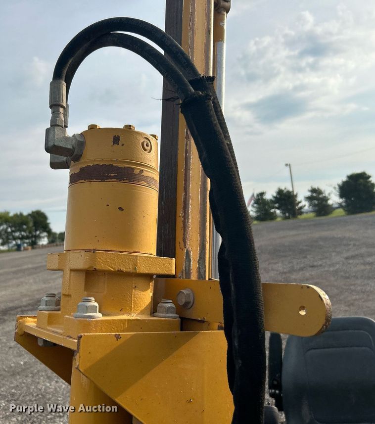 image for item LV9072 2012 Vermeer D20X22 Series II Navigator  directional boring unit