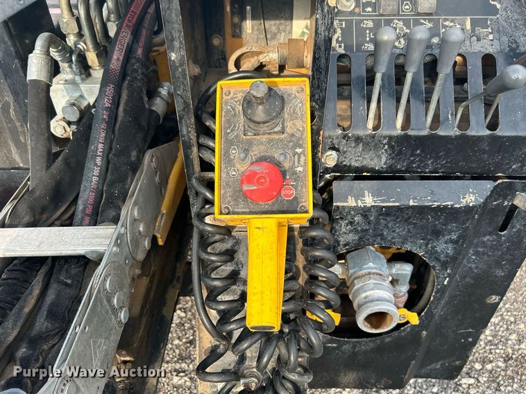 image for item LV9072 2012 Vermeer D20X22 Series II Navigator  directional boring unit