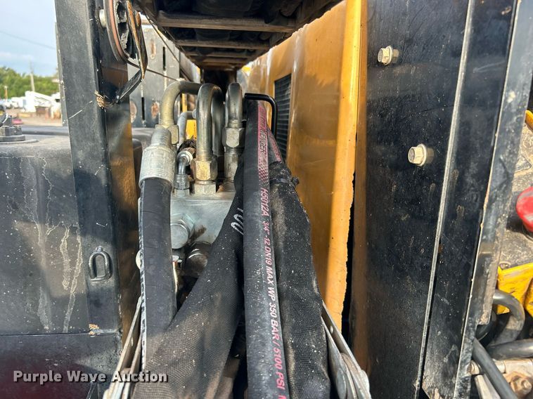 image for item LV9072 2012 Vermeer D20X22 Series II Navigator  directional boring unit