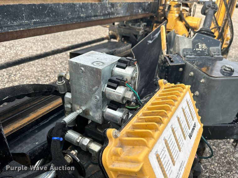 image for item LV9072 2012 Vermeer D20X22 Series II Navigator  directional boring unit