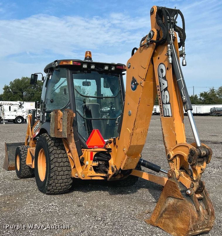 image for item LV9077 2013 Case 580 Super N  backhoe