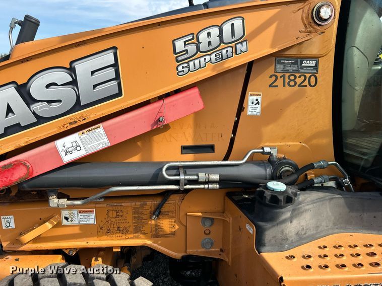 image for item LV9077 2013 Case 580 Super N  backhoe