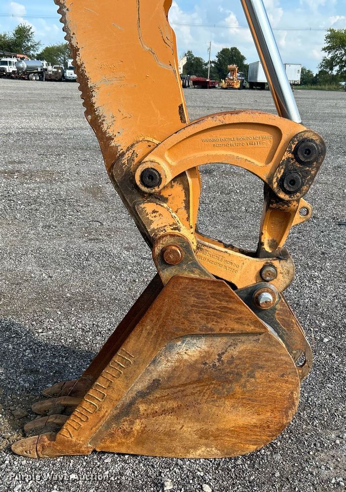 image for item LV9077 2013 Case 580 Super N  backhoe