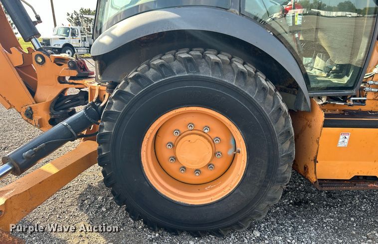 image for item LV9077 2013 Case 580 Super N  backhoe