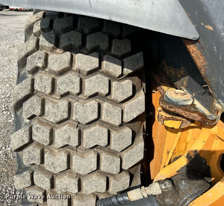 image for item LV9077 2013 Case 580 Super N  backhoe