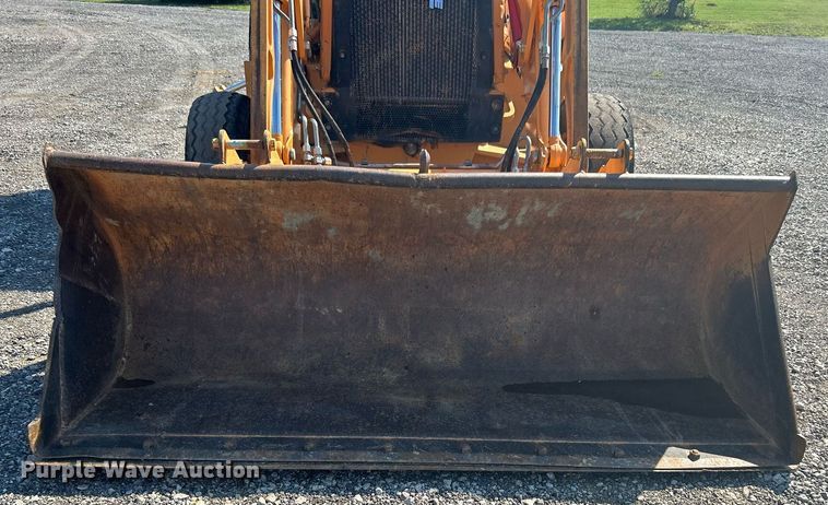 image for item LV9079 2005 Case 580 Super M Series 2  backhoe