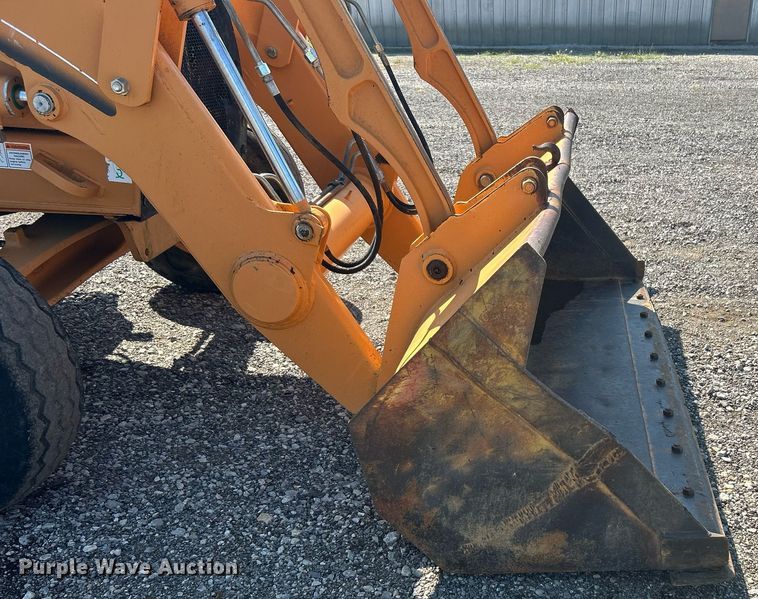 image for item LV9079 2005 Case 580 Super M Series 2  backhoe