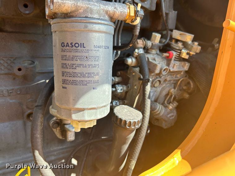 image for item LV9079 2005 Case 580 Super M Series 2  backhoe