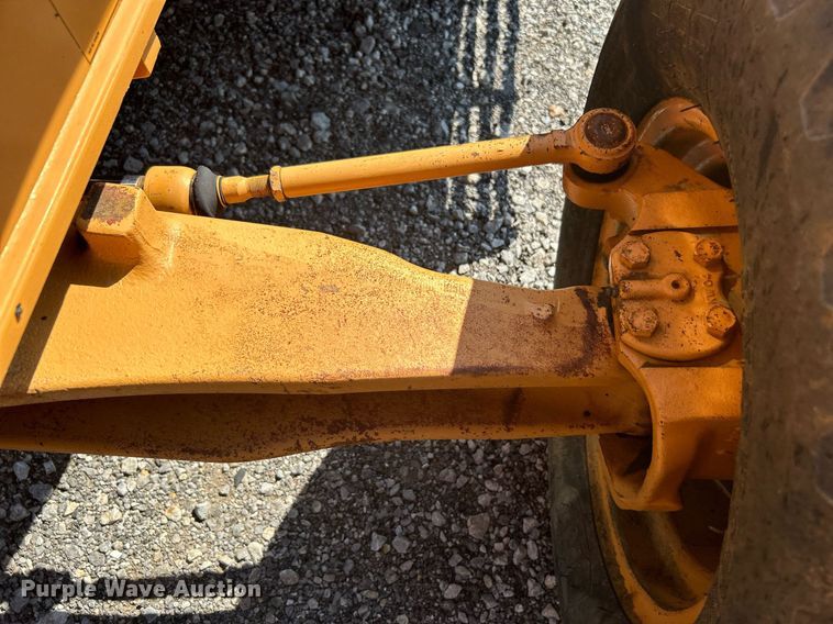 image for item LV9079 2005 Case 580 Super M Series 2  backhoe