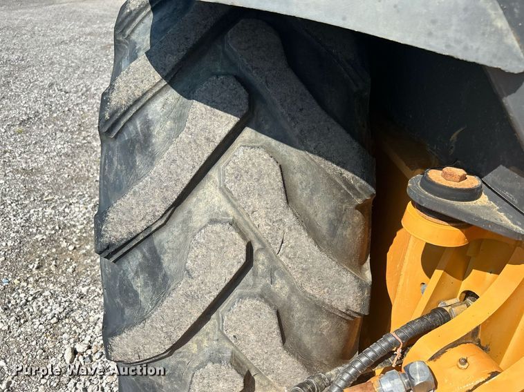 image for item LV9079 2005 Case 580 Super M Series 2  backhoe