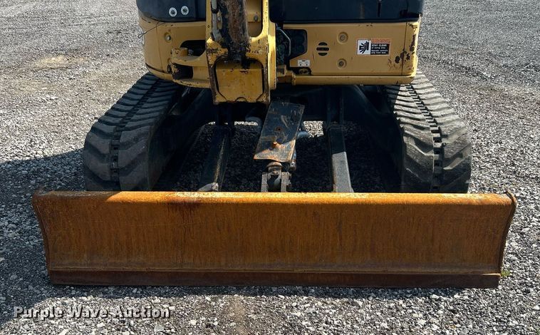 image for item LV9080 2014 John Deere 35D  mini excavator