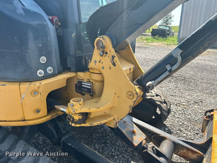 image for item LV9080 2014 John Deere 35D  mini excavator