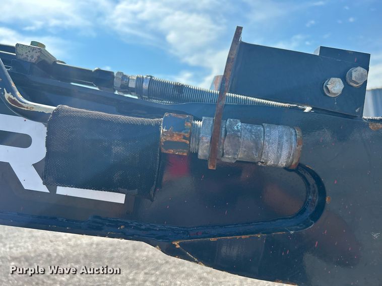 image for item LV9080 2014 John Deere 35D  mini excavator