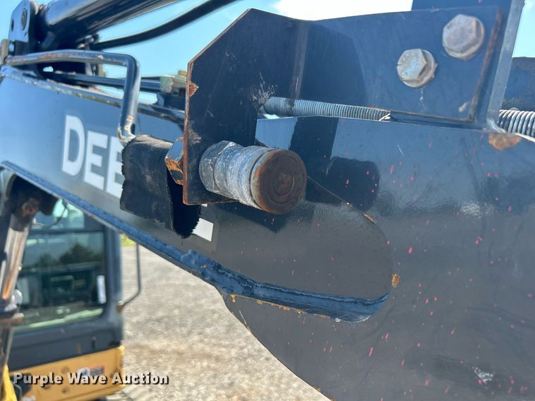 image for item LV9080 2014 John Deere 35D  mini excavator