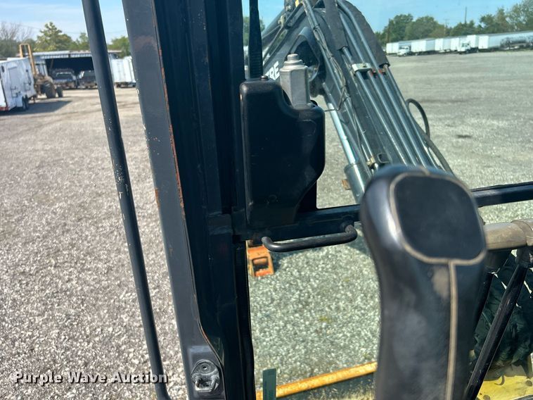 image for item LV9080 2014 John Deere 35D  mini excavator