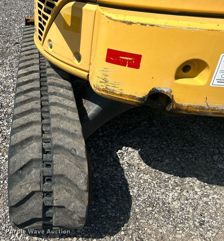 image for item LV9080 2014 John Deere 35D  mini excavator