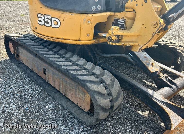 image for item LV9080 2014 John Deere 35D  mini excavator