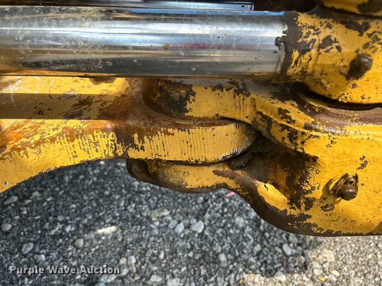 image for item LV9081 1989 Ford 655C  backhoe