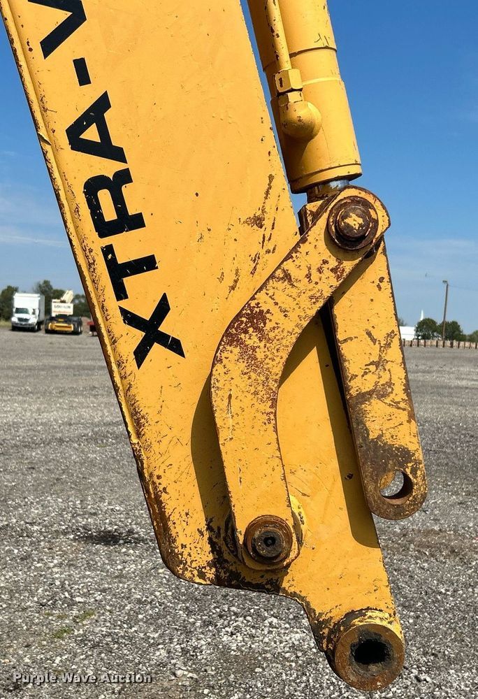 image for item LV9081 1989 Ford 655C  backhoe