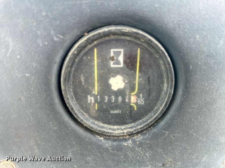 image for item LV9081 1989 Ford 655C  backhoe