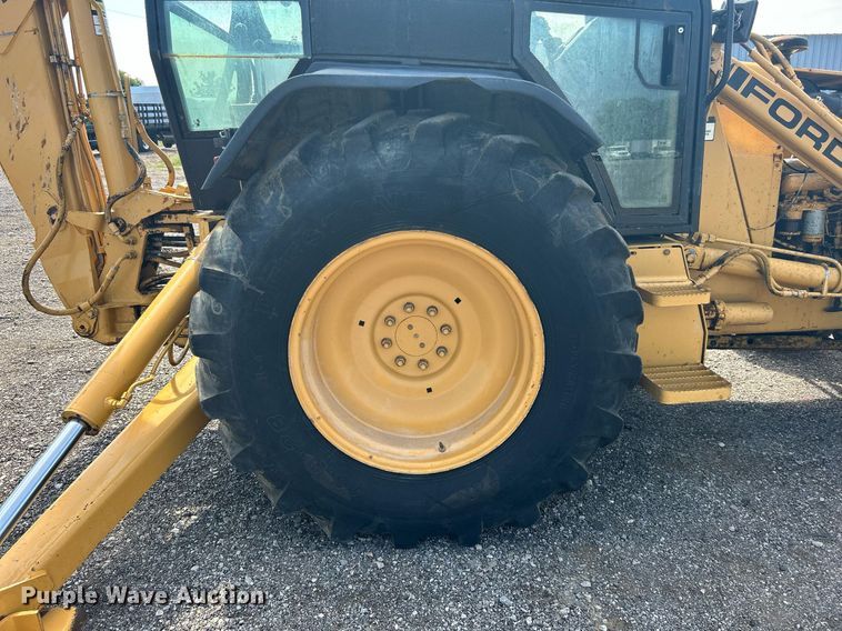 image for item LV9081 1989 Ford 655C  backhoe