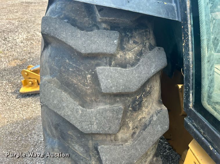 image for item LV9081 1989 Ford 655C  backhoe