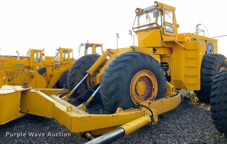 image for item LV9870 1973 Michigan 280C  wheel loader