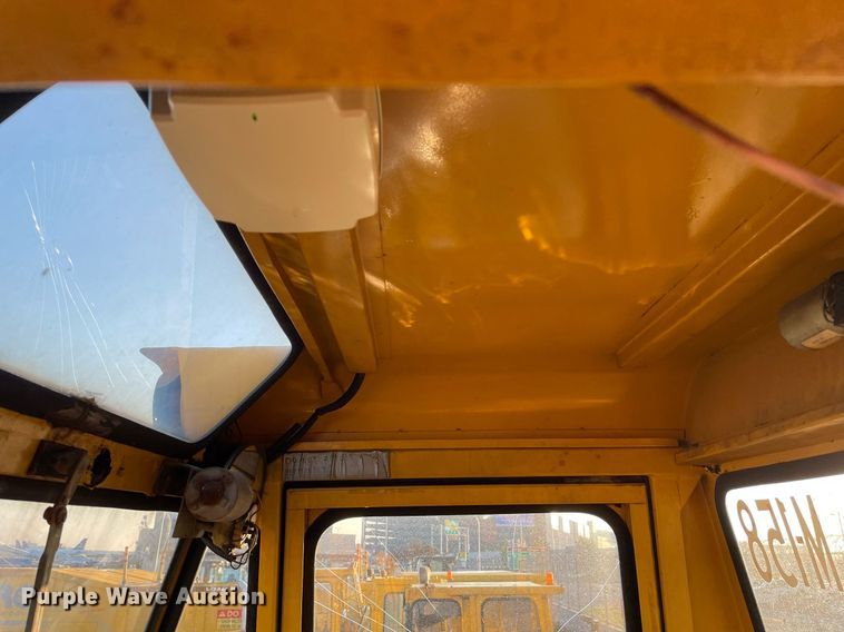 image for item LV9870 1973 Michigan 280C  wheel loader