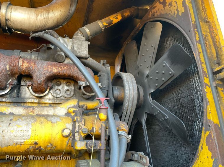 image for item LV9870 1973 Michigan 280C  wheel loader