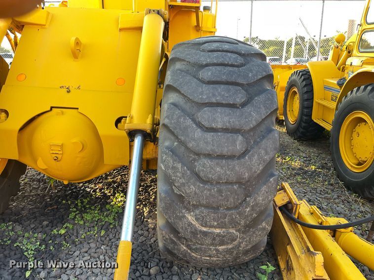 image for item LV9870 1973 Michigan 280C  wheel loader
