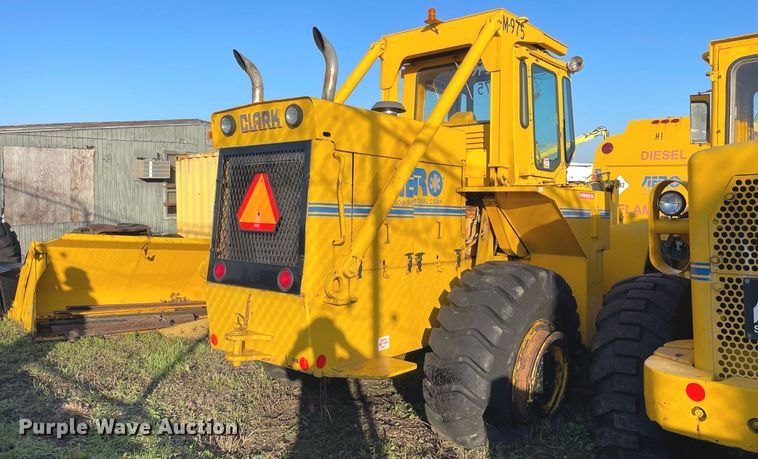 image for item LV9871 Michigan 75B  wheel loader