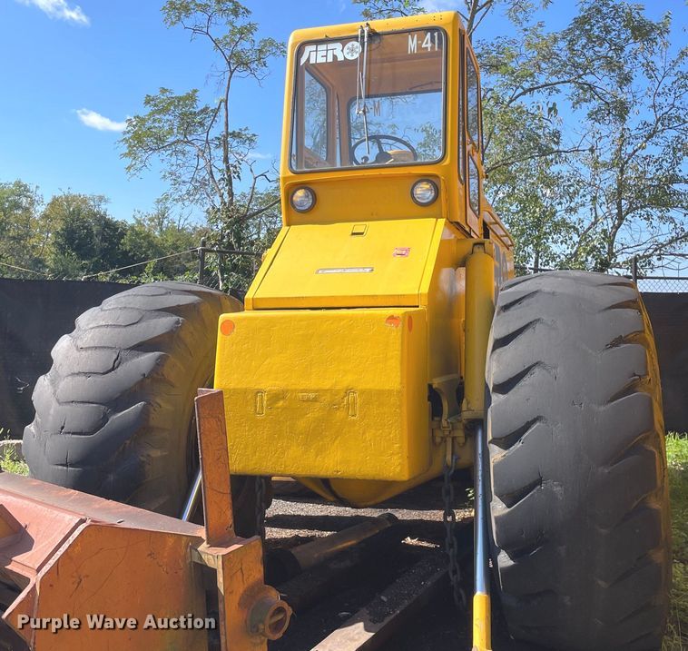 image for item LV9874 1966 Michigan  280 wheel loader