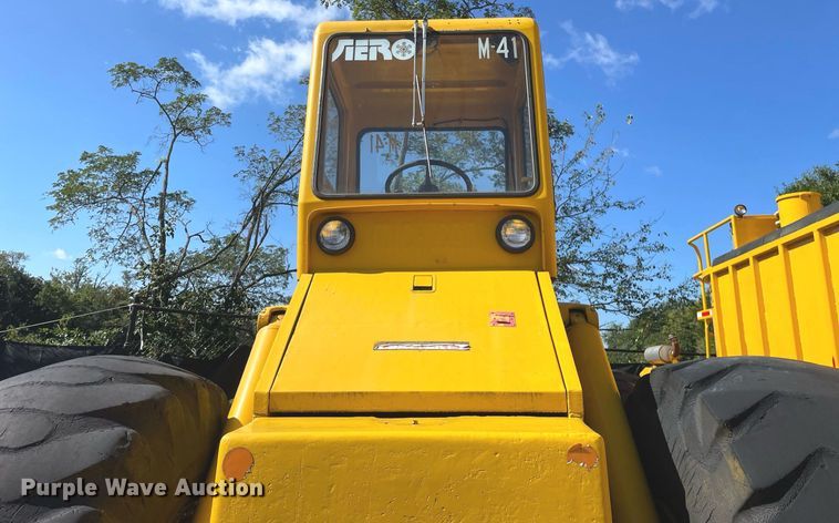 image for item LV9874 1966 Michigan  280 wheel loader