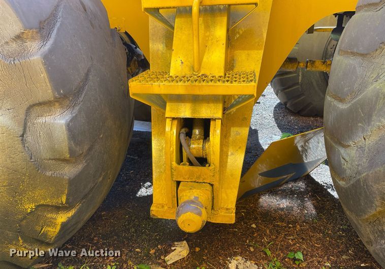 image for item LV9874 1966 Michigan  280 wheel loader