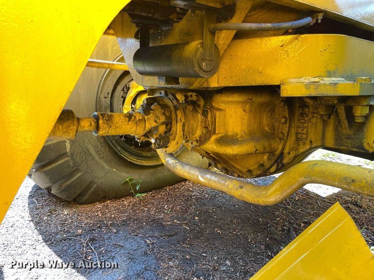 image for item LV9874 1966 Michigan  280 wheel loader