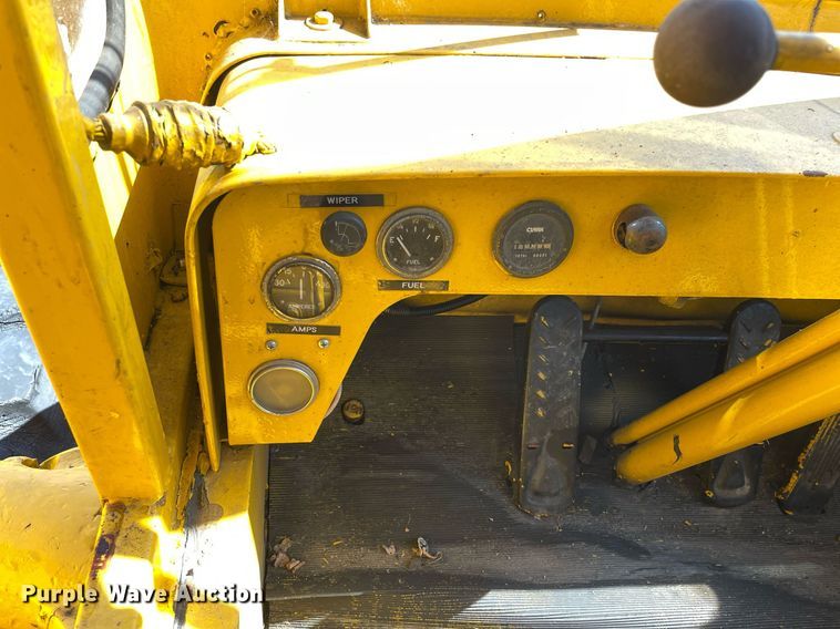 image for item LV9874 1966 Michigan  280 wheel loader