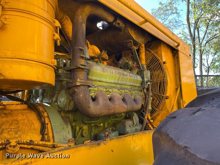 image for item LV9874 1966 Michigan  280 wheel loader