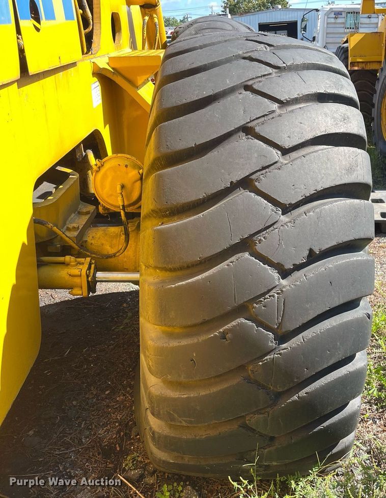 image for item LV9874 1966 Michigan  280 wheel loader