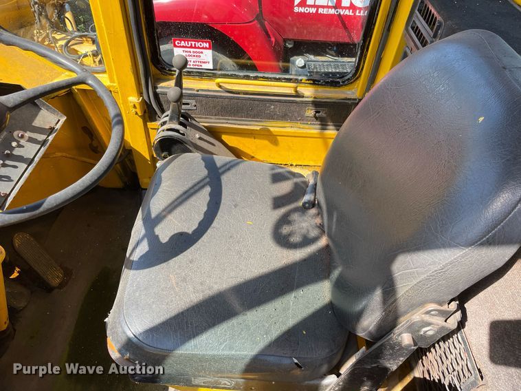 image for item LV9875 1980 Michigan  75B wheel loader