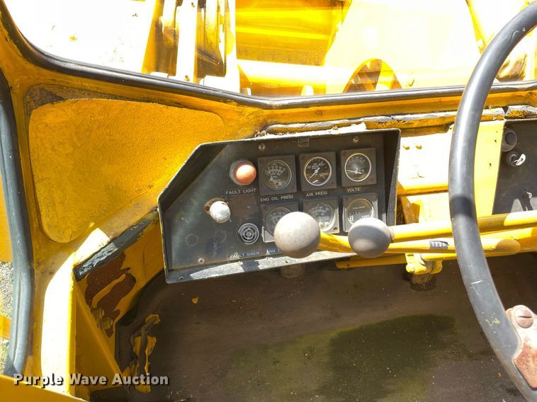 image for item LV9875 1980 Michigan  75B wheel loader