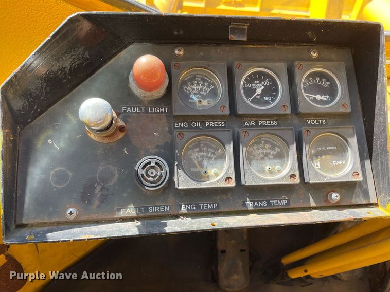 image for item LV9875 1980 Michigan  75B wheel loader