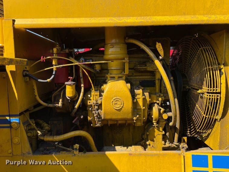 image for item LV9875 1980 Michigan  75B wheel loader