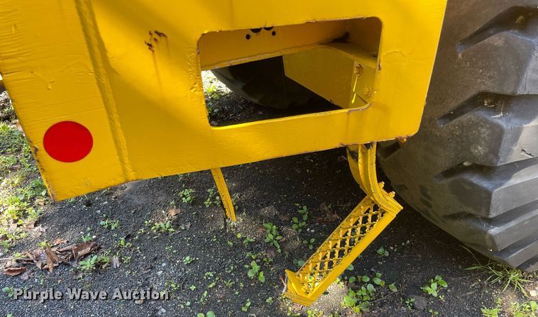 image for item LV9876 1988 Trojan 3500z wheel loader