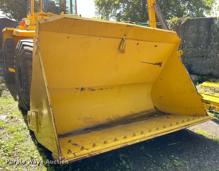 image for item LV9876 1988 Trojan 3500z wheel loader