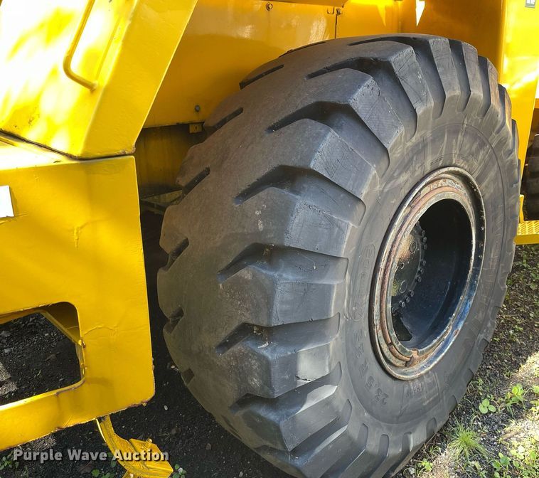 image for item LV9876 1988 Trojan 3500z wheel loader