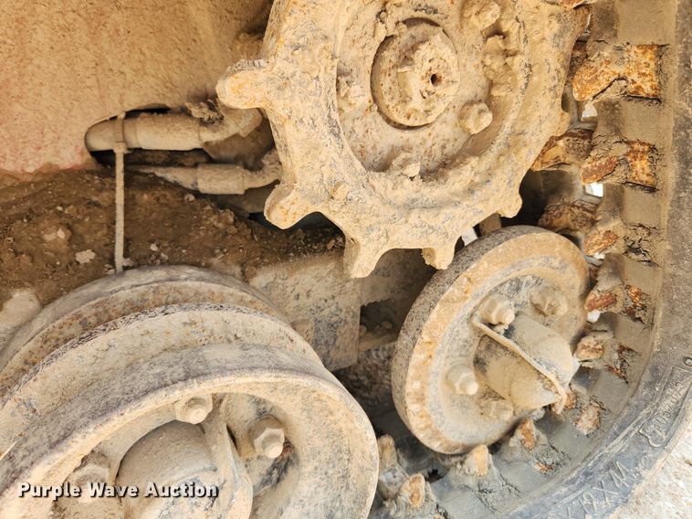 image for item LX9604 2019 Ditch Witch SK800  compact utility loader