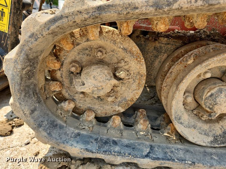 image for item LX9604 2019 Ditch Witch SK800  compact utility loader