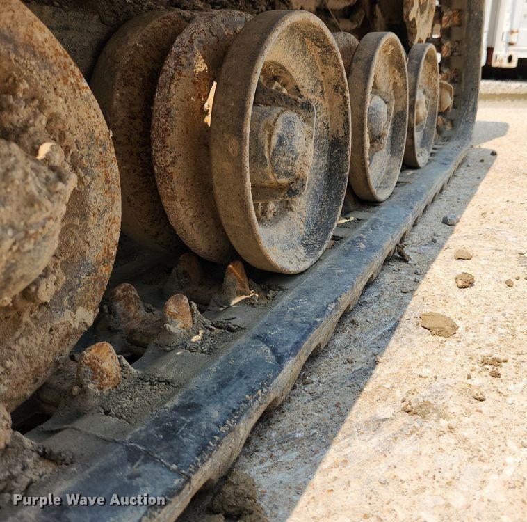 image for item LX9604 2019 Ditch Witch SK800  compact utility loader