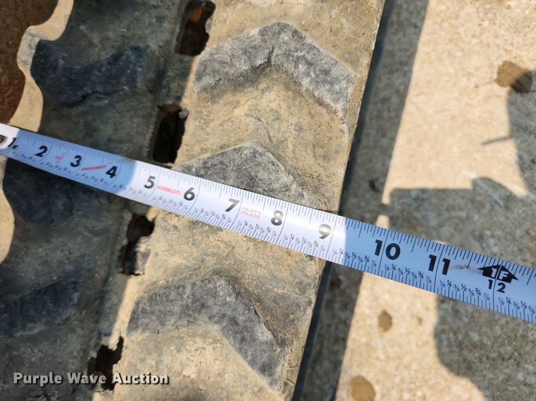 image for item LX9604 2019 Ditch Witch SK800  compact utility loader