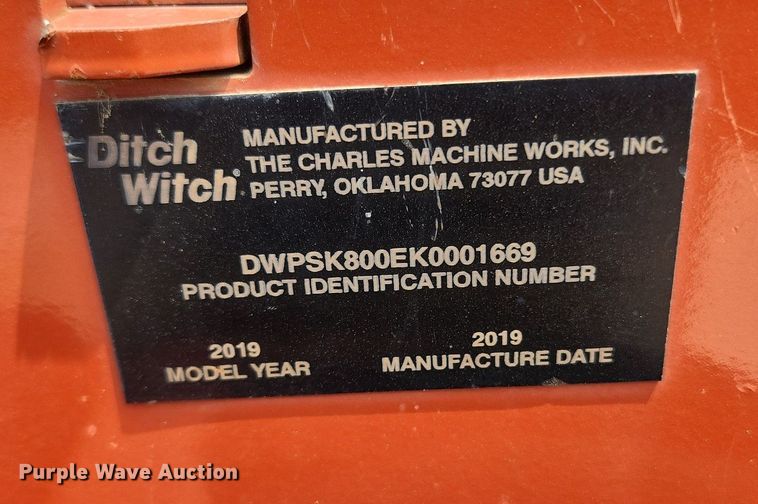 image for item LX9604 2019 Ditch Witch SK800  compact utility loader